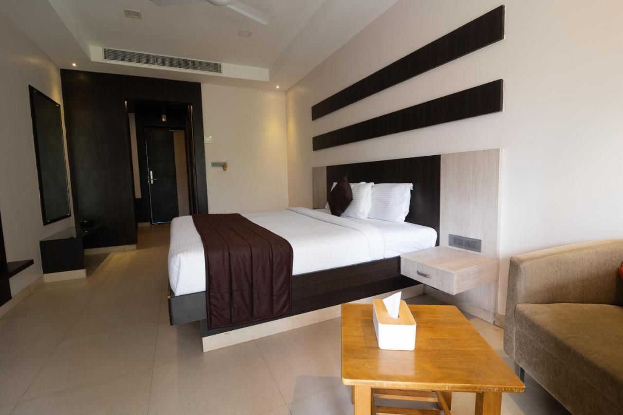 D Wayfarer Inn Resort Erode Exterior foto